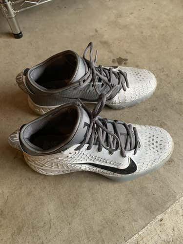 White Used Adult Men's 11 (Women's 12) Turf Cleats Nike High Top