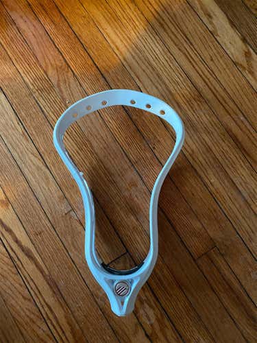 New Unstrung Centrik Head