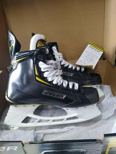 New Bauer Supreme 2S hockey skates senior size 7.5 D  men's shoe US  9