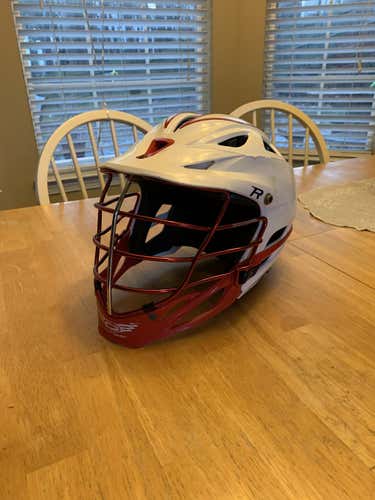 White Used Adult Cascade R Helmet