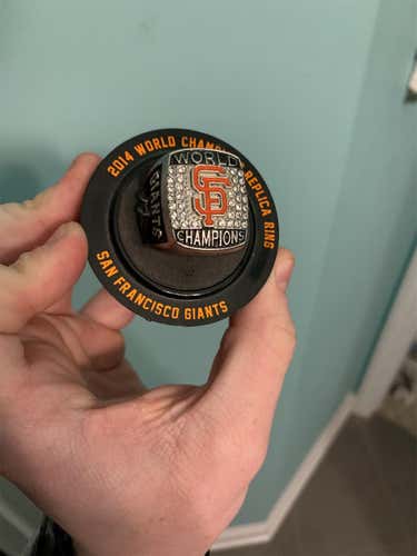 San Francisco Giants World Series Replica Ring