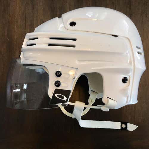 Bauer 4500 Helmet w/ Oakley Visor