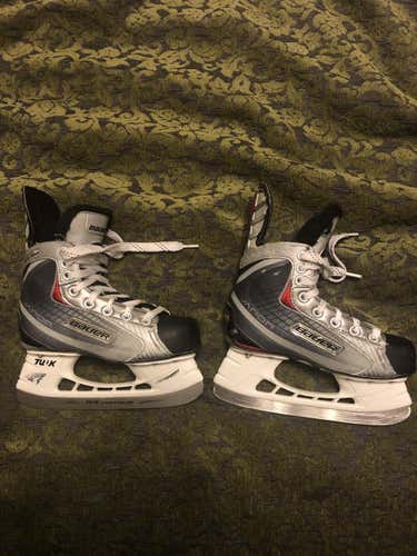 Junior Used Bauer Vapor x30 Hockey Skates D&R (Regular) Size 1