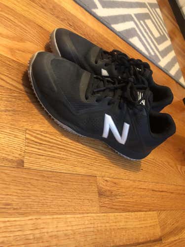 New Balance Turf Cleats Size 9.5