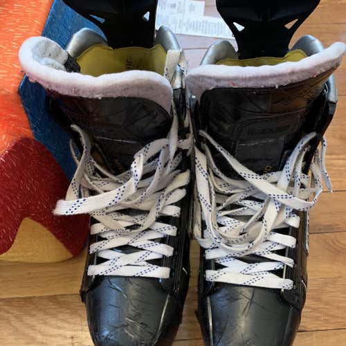 Used Bauer Supreme 1S D&R (Regular)  Size 9 Hockey Skates