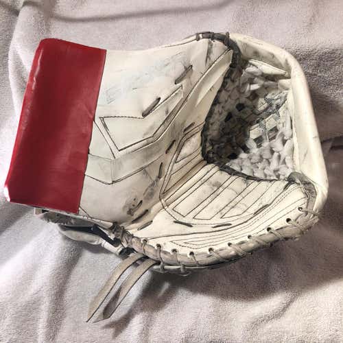 White Senior Regular Supreme One100 Pro Stock