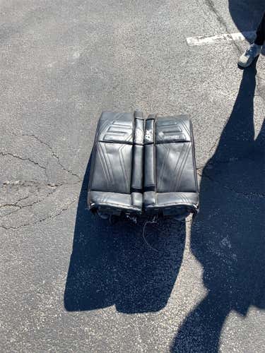 Black Used 36" Brian's Brians Gnetik Pro II  Goalie Leg Pads