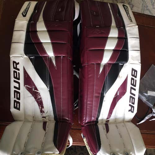 34 “ + 1 “ Bauer Reactor 2000  Goalie Leg Pads, white/black/maroon