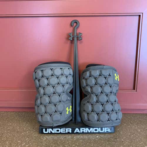 New Large Under Armour VFT Arm Pads