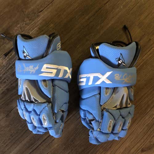 Johns Hopkins STX G22 (signed by Kyle Harrison)