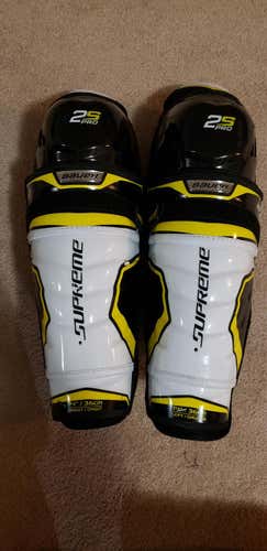 Senior Bauer Supreme 2S Pro Shin Pads