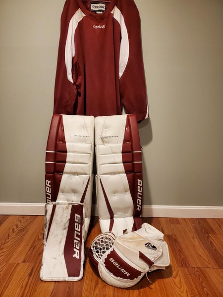 Purple Used Senior 34" Bauer Regular Reactor 7000 Goalie Full Set