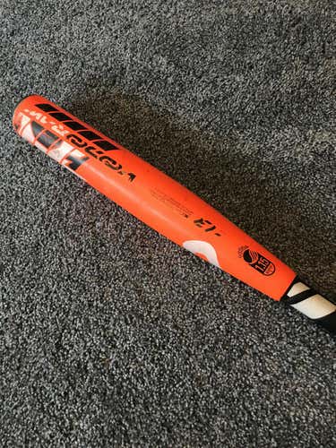 Used USSSA Certified 2016 DeMarini Hybrid Voodoo Raw Bat (-13) 18 oz 31"