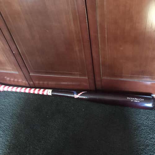 Victus pro cut 34” Birch (color: Cherry)