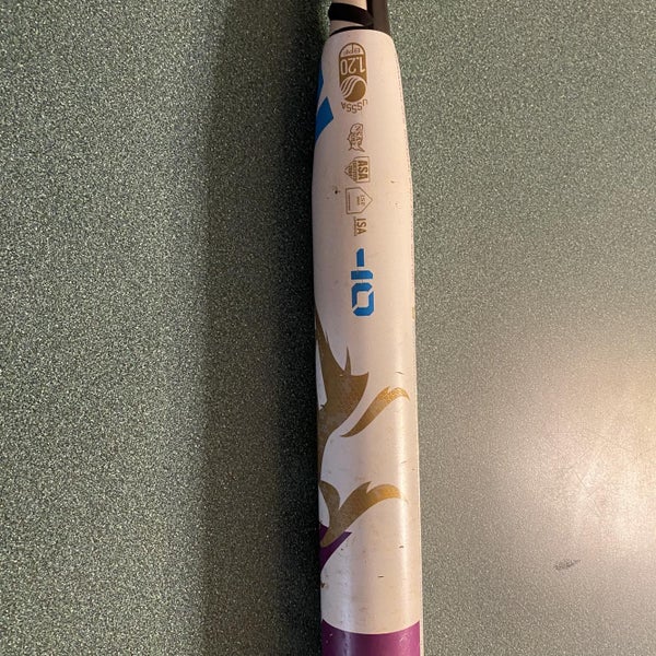 White Used Composite CF9 (-10) 22 oz 32" Bat