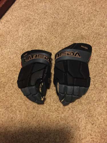 LABEDA Golden Knights 7.1 Hockey Gloves-12 In