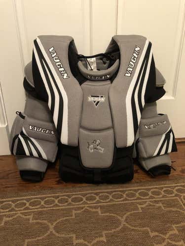 New Intermediate Extra Large Vaughn Ventus SLR Goalie Chest Protector