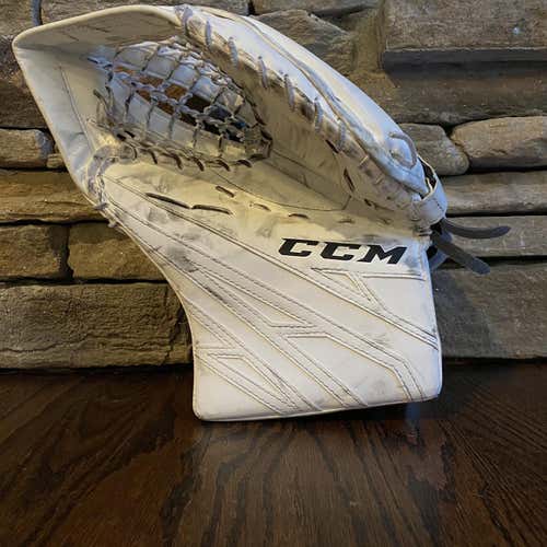 Lightly Used Junior E4.5 Glove