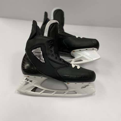 Senior Used True Pro Custom Hockey Skates E&W (Wide) Pro Stock Size 10.5