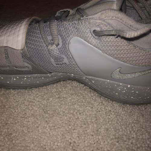 Gray Men's 8.0 (Women's 9.0) Nike Shoes