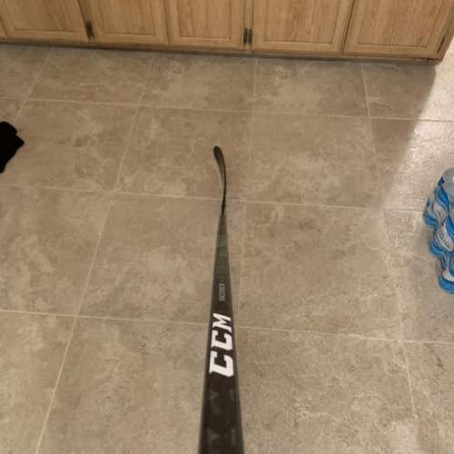 New Nathan Mackinnon Right Handed RibCor Trigger 4 PRO Toe Pro Stock Hockey Stick