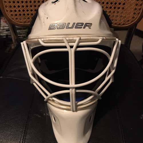 Bauer NME 8 Goalie Mask - Cat Eye (with bag)