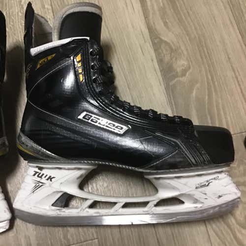 Used Bauer Supreme MX3 EE (Extra Wide) Pro Stock Size 8.5 Hockey Skates