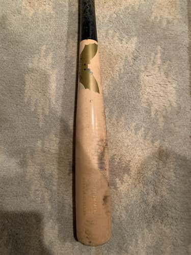 Used  Wood MC1 (-3) 29 oz 32" Bat