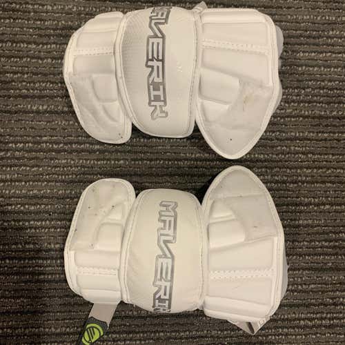 Maverick M4 White Elbow Pads