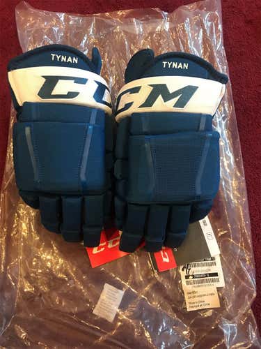 Blue New CCM HG97 14" Pro Stock Gloves Stadium Series Colorado Avalanche Return Tynan