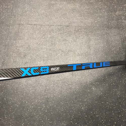 New Intermediate 68 Flex True Left Handed XC9 ACF Hockey Stick Toe TC4