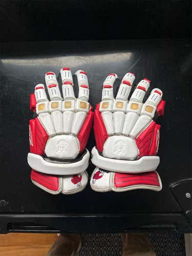 Lightly Used Brine King Lacrosse Gloves
