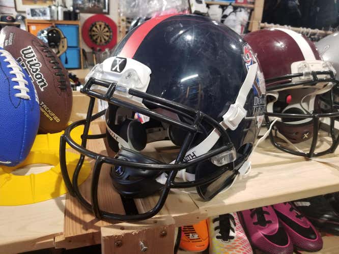 Used Youth  Xenith X2E Helmet yth L