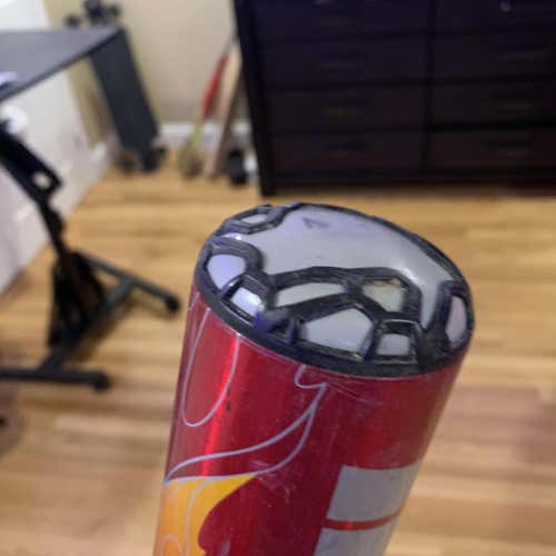 Used 2015 Hybrid Voodoo Overlord (-3) 30 oz 33" Bat