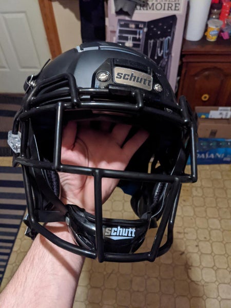 Large Schutt F7 Helmet