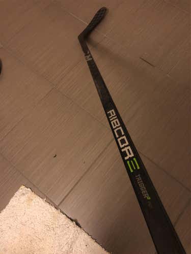 Used Right Handed RibCor Trigger2 PMT Mid Pro Stock Hockey Stick