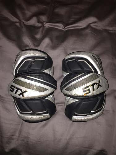 Black STX Shadow Arm Pads