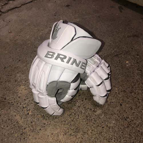 New BRINE King Elite Gloves - White XL