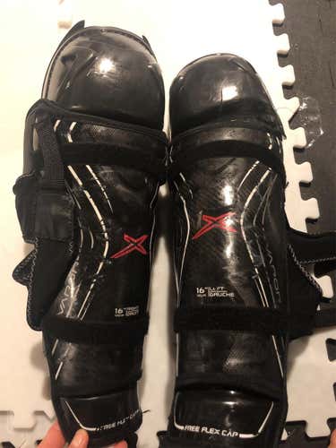 Used Bauer 1x Shin Pads