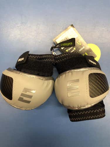 New Medium Epoch Integra Arm Pads