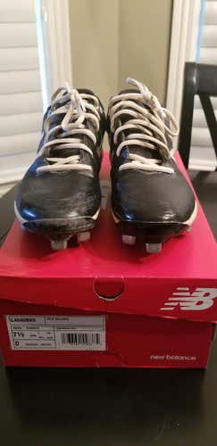 Black Used Adult Men's 7.5 (Women's 8.5) Metal Cleats New Balance Low Cut