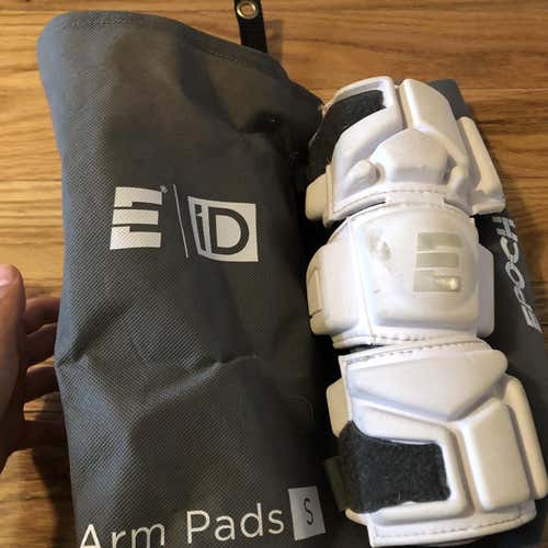 Used Small Epoch ID Arm Pads
