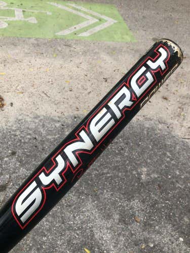 RARE EASTON SYNERGY POWER 34 28 SLOW PITCH SOFTBALL BAT GREAT CONDITION