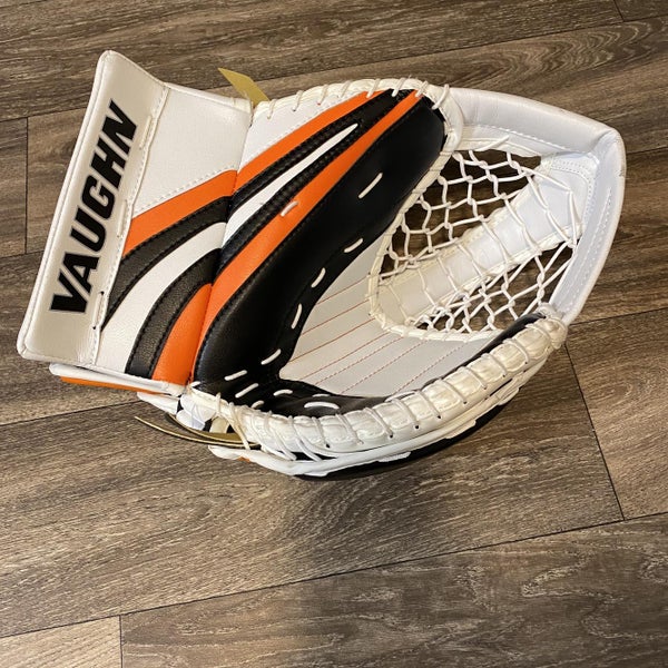 Vaughn SLR Pro Glove (Mint Condition)