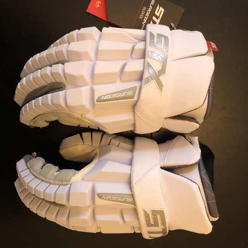BNWT STX Surgeon RZR Lacrosse Gloves. Size 13"