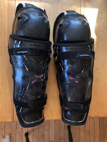 Used Bauer Vapor 1X  Shin Pads