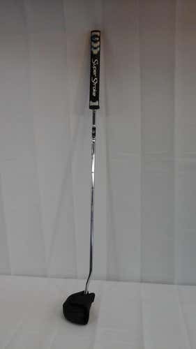 Used Nike Method Matter M5-12 Standard Mallet Golf Putters