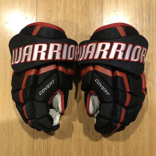 New Chicago Blackhawks Warrior Covert QRL 13" Pro Stock Glove