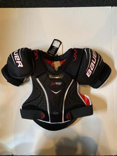 New Senior Medium Bauer Vapor X800 Lite Shoulder Pads