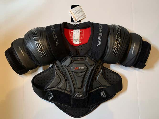 New Senior Medium Bauer Vapor x900 Lite Shoulder Pads